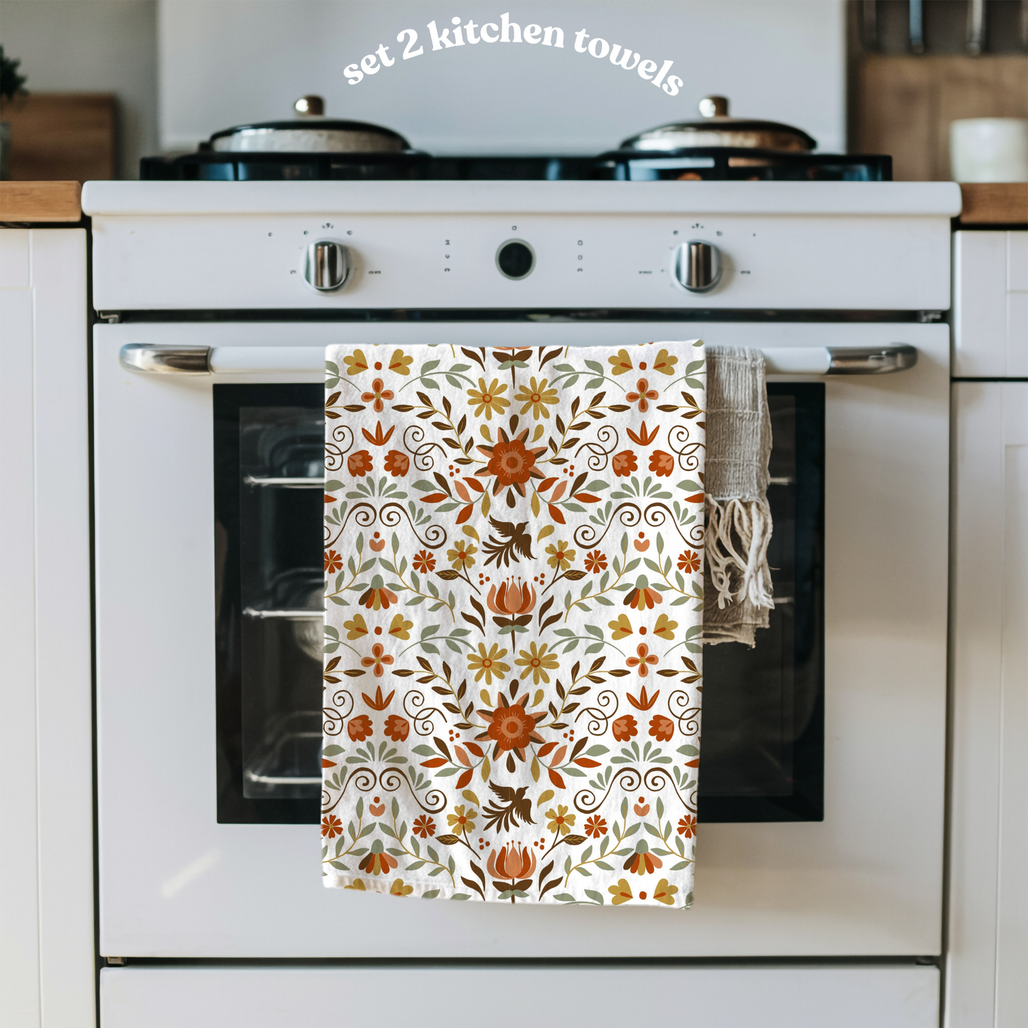 Latin floral kitchen towels. Set of 2 kitchen towels for Latin, Mexican or hispanic kitchen decor. Christmas gift for mom. Mexican flowers