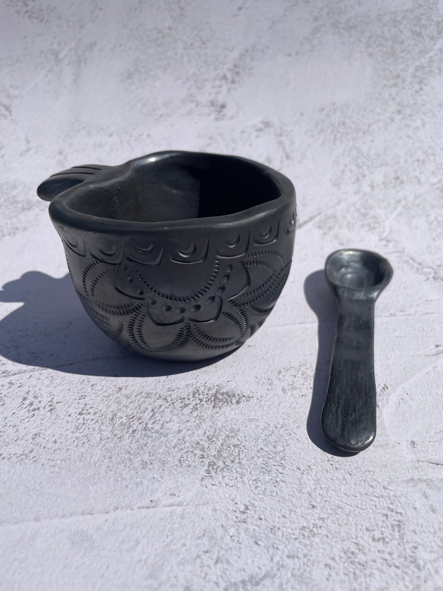 Oaxaca Black Clay Heart Shaped Bowl with Spoon Tazón de Corazón Barro Negro