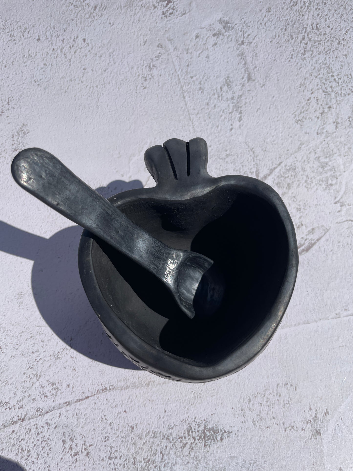 Oaxaca Black Clay Heart Shaped Bowl with Spoon Tazón de Corazón Barro Negro