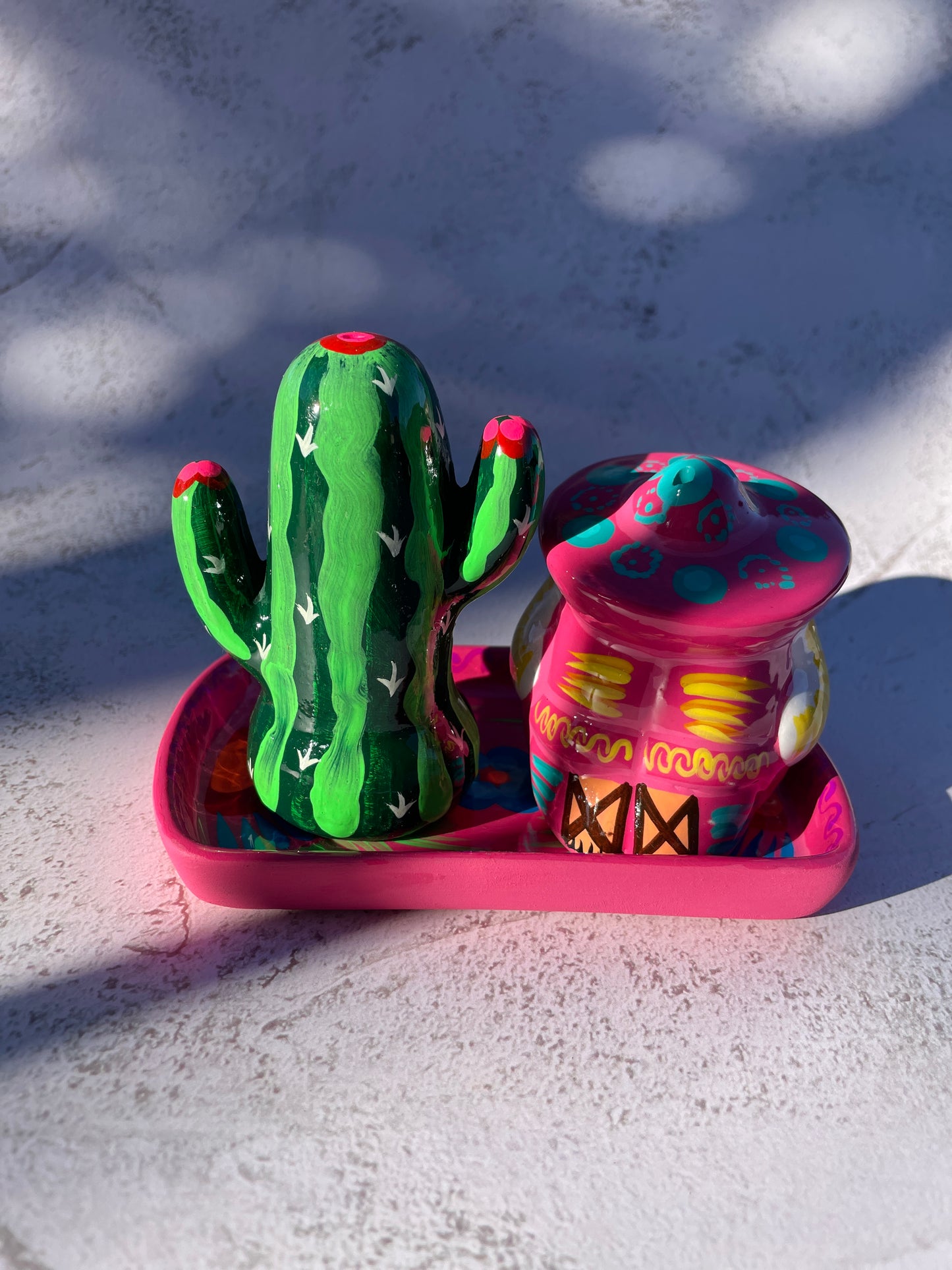 Jalisco Mexican Salt Pepper Shaker Saleros Juego de Saleros Hanpainted Shakers Set Unique Salt Pepper Shakers