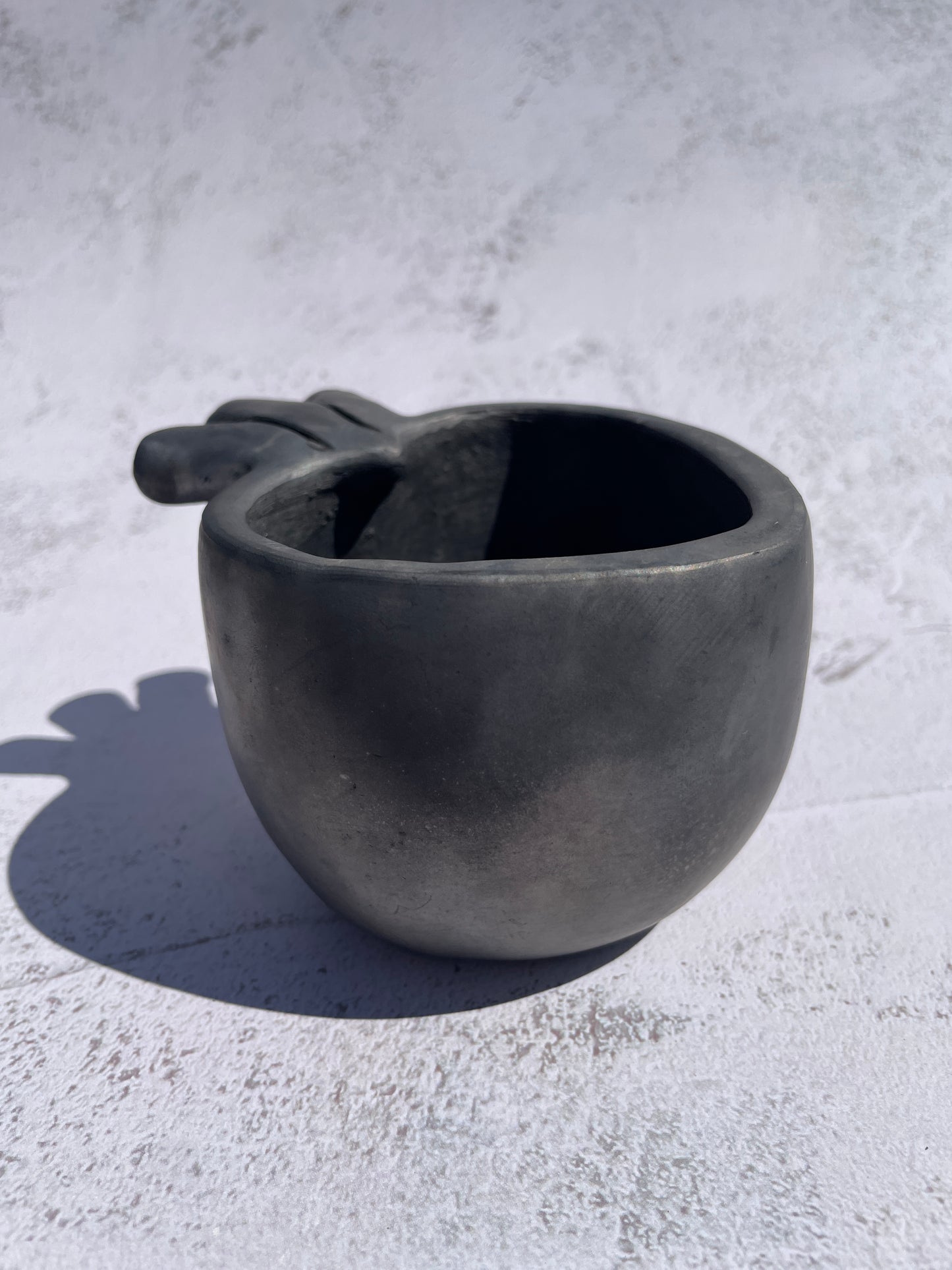Oaxaca Black Clay Heart Shaped Bowl with Spoon Tazón de Corazón Barro Negro