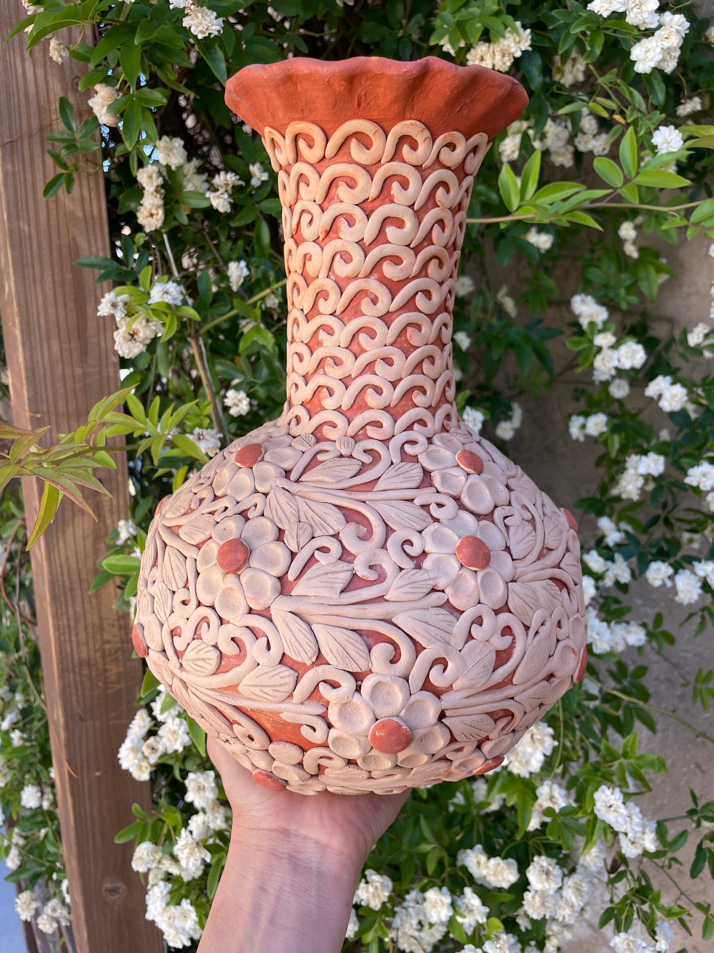 Colores Del Suelo Oaxaca Clay Vase Clay Embroidery Large Vase Florero Bordado En Barro