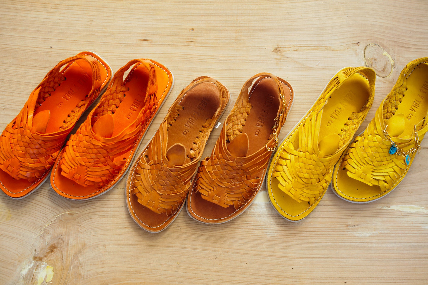 YELLOW LEATHER PACHUCO HUARACHE