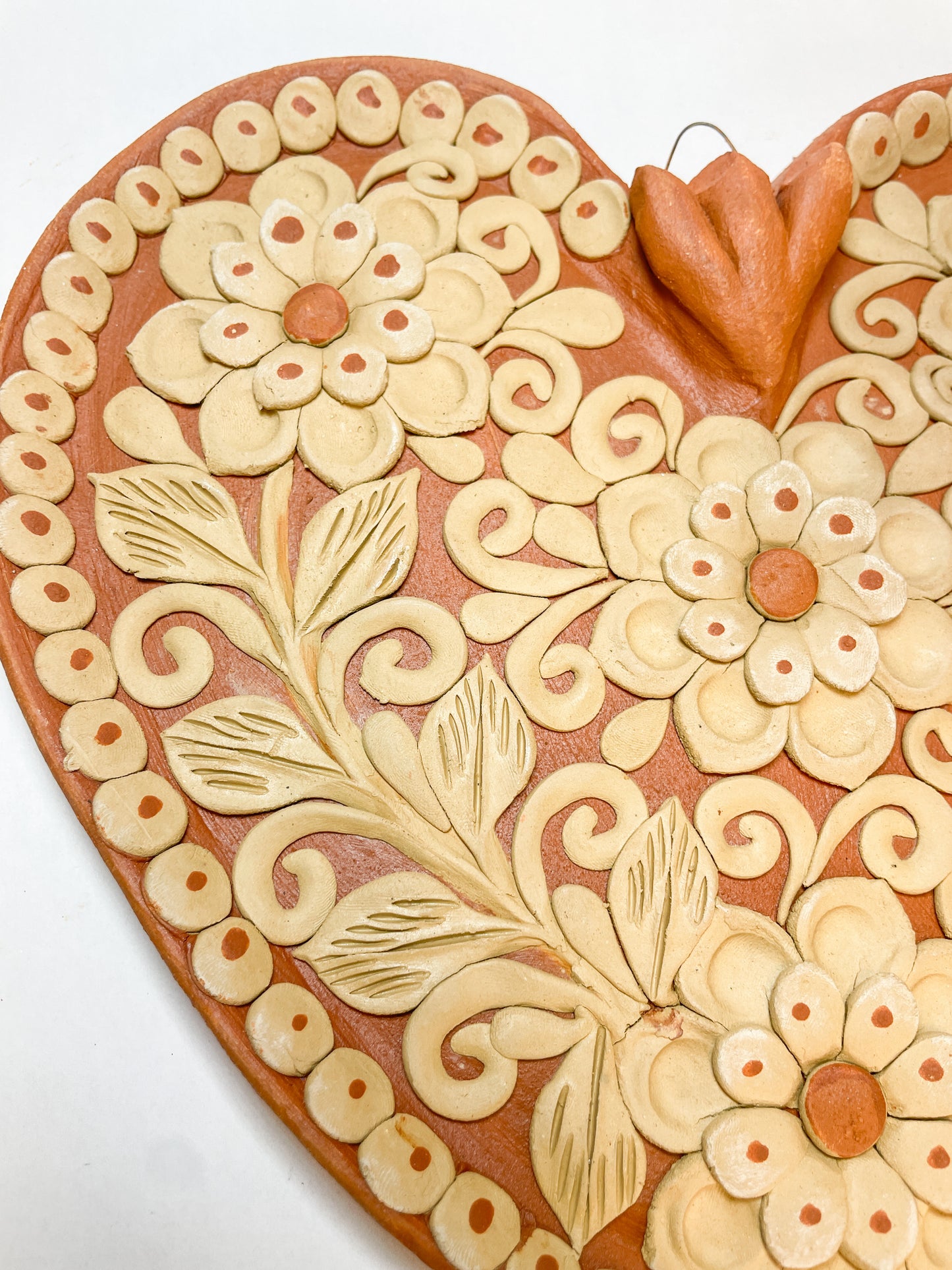 Oaxaca Wall Heart 9 INCHES Corazon de Barro Bordado De Pared
