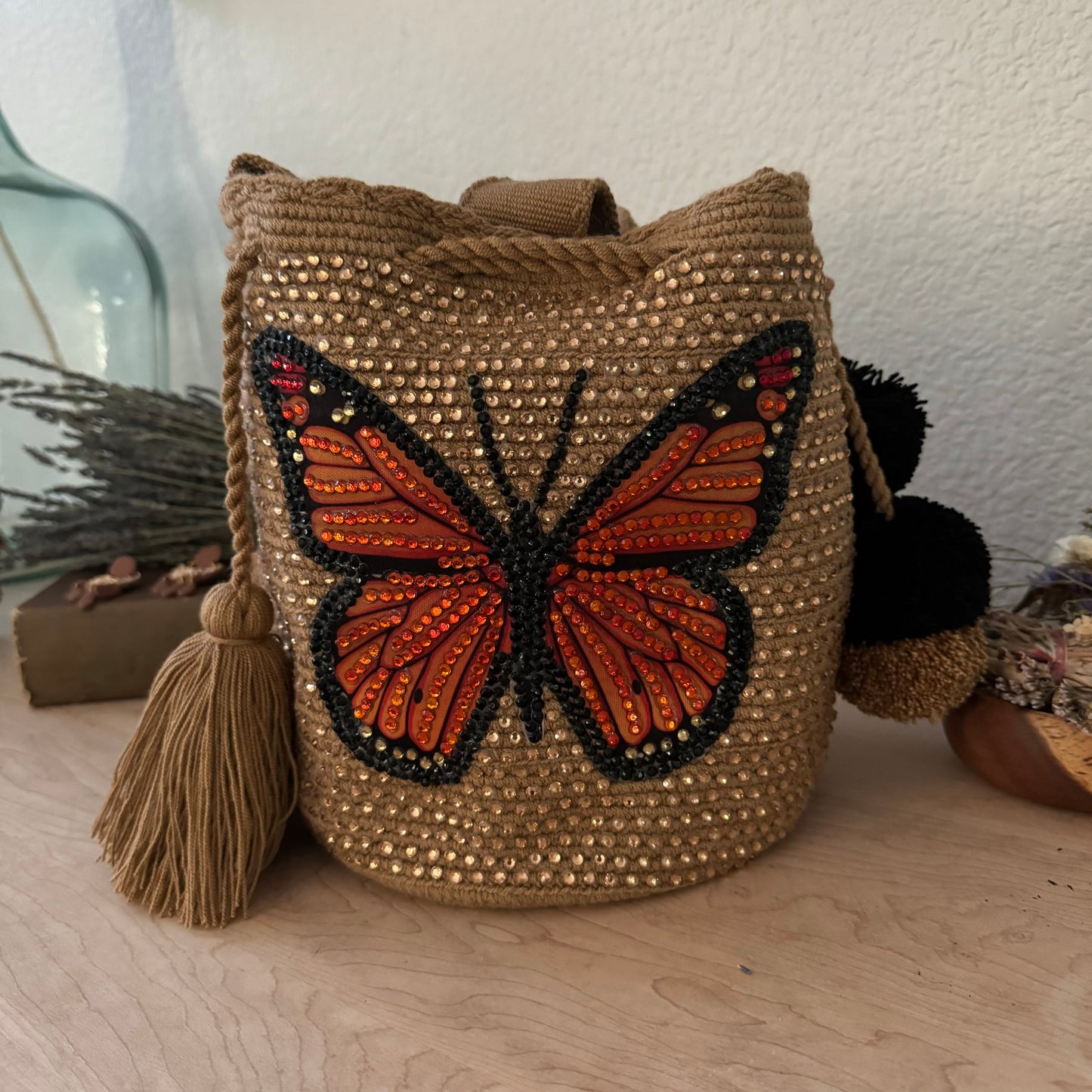Woven bucket bag Monarch 2