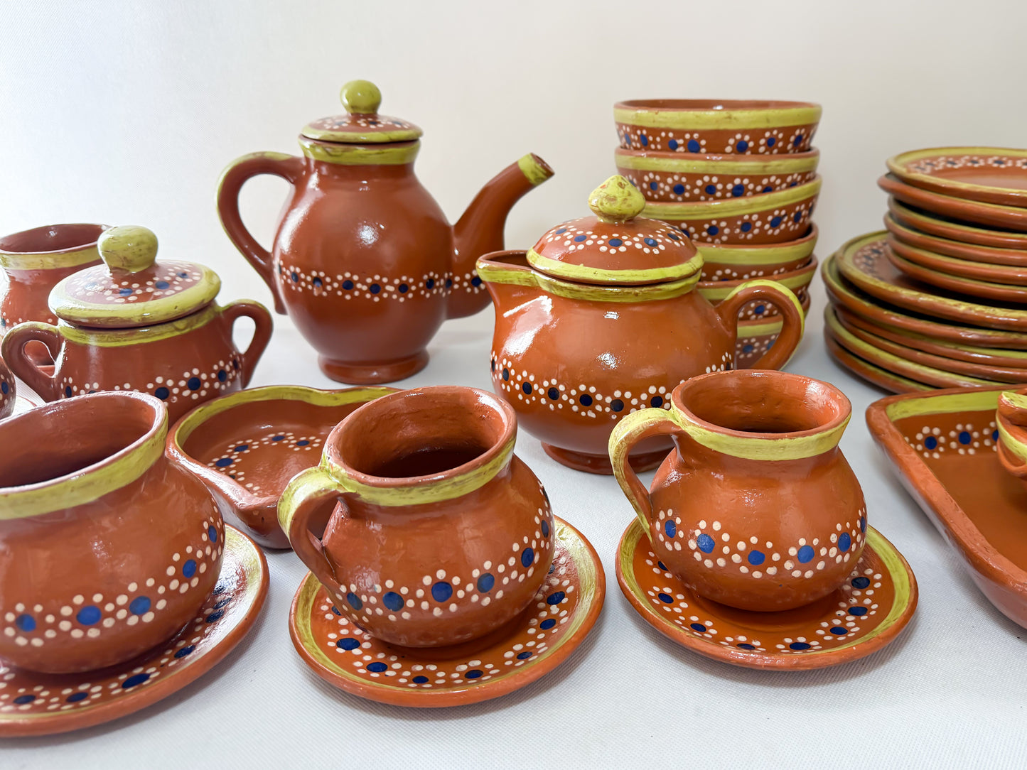 Michoacan Red Clay Pottery Dinnerware Set 36 Pc Clay Bowls Mexican Red Clay Vajilla de Barro