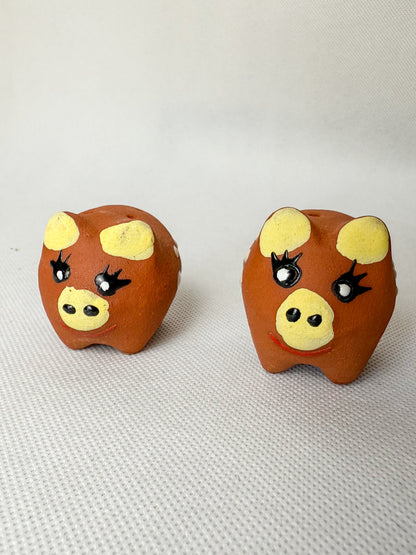 Michoacan Mexican Clay Salt And Pepper Marranitos Shakers Piggies Puerquitos Set of 2