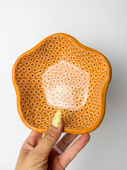 Michoacan Capulineado Clay Plate Flower Shaped Plato Flor Capula