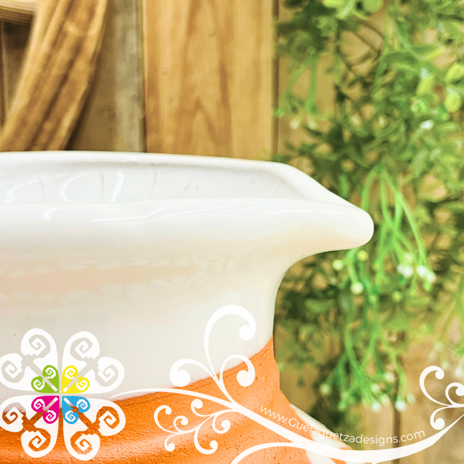 Natural/White Espiga Bola Pitcher - Jarro de Barro