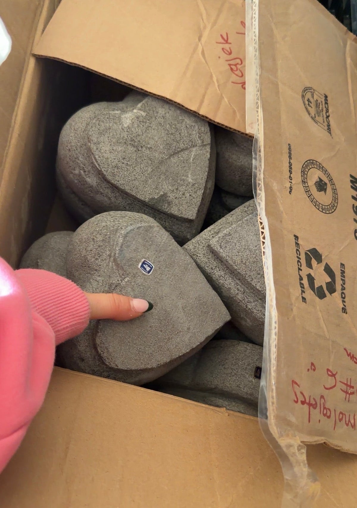 Original Heart Molcajete 100% Volcanic - Molcajete Corazon