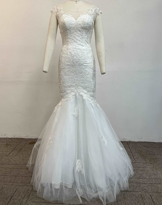 (LIVE 50)Fashionable minimalist handmade embroidered lace wedding dress.