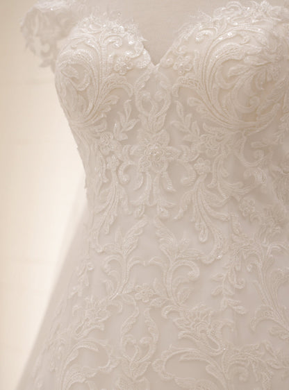 (LIVE48) OFFWhite Wedding Dress Formal Party Dress for Special Occasions - Elegant Women's Wear - Womenswear