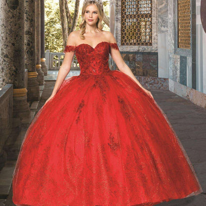 (LIVE 34) Fine gowns, weave dreamy tales.