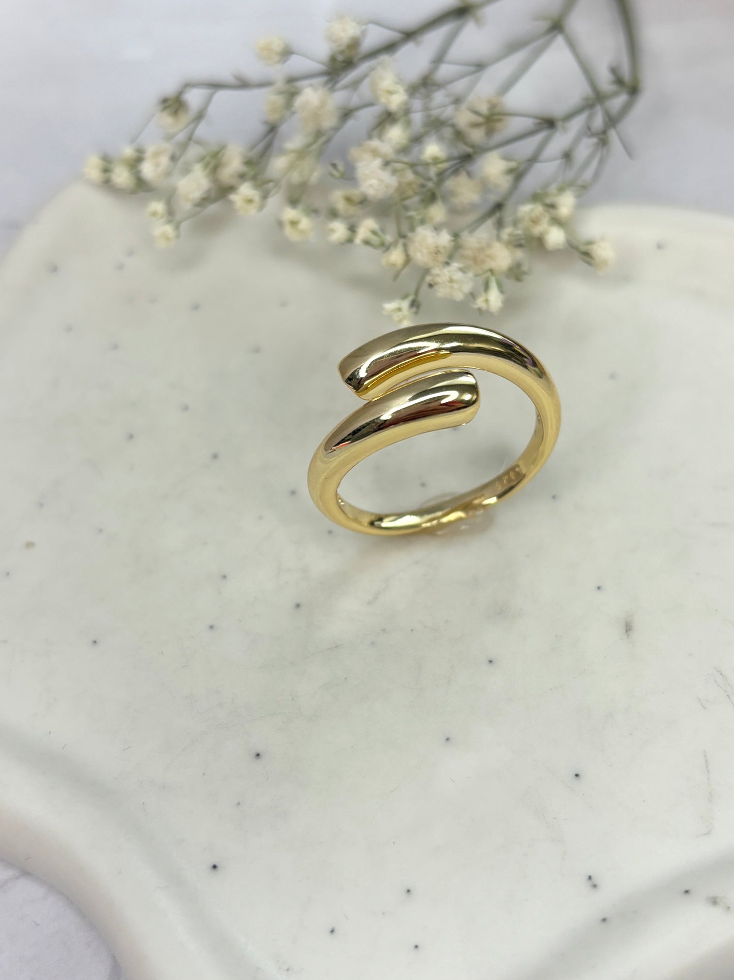925 Sterling Silver Gold Plated Ring | Anillo minimalista en plata 925 dorada