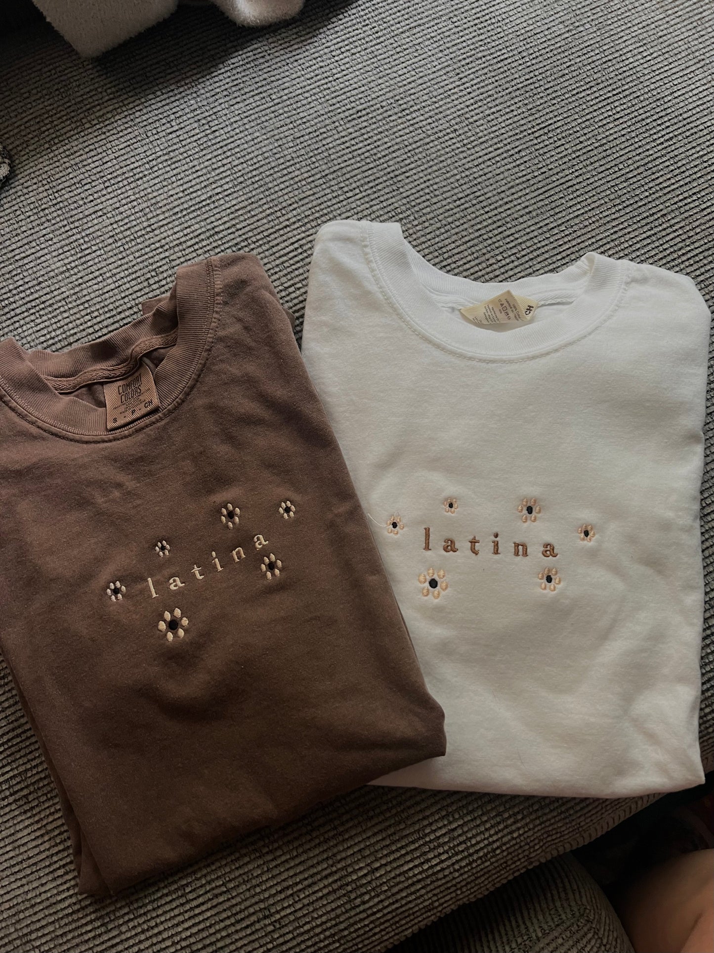 LATINA • Embroidered T-SHIRT