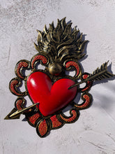 Load image into Gallery viewer, Mexican Hand Painted Tin Heart Corazon Hojalata Corazon de Hojalata Corazon Corazon
