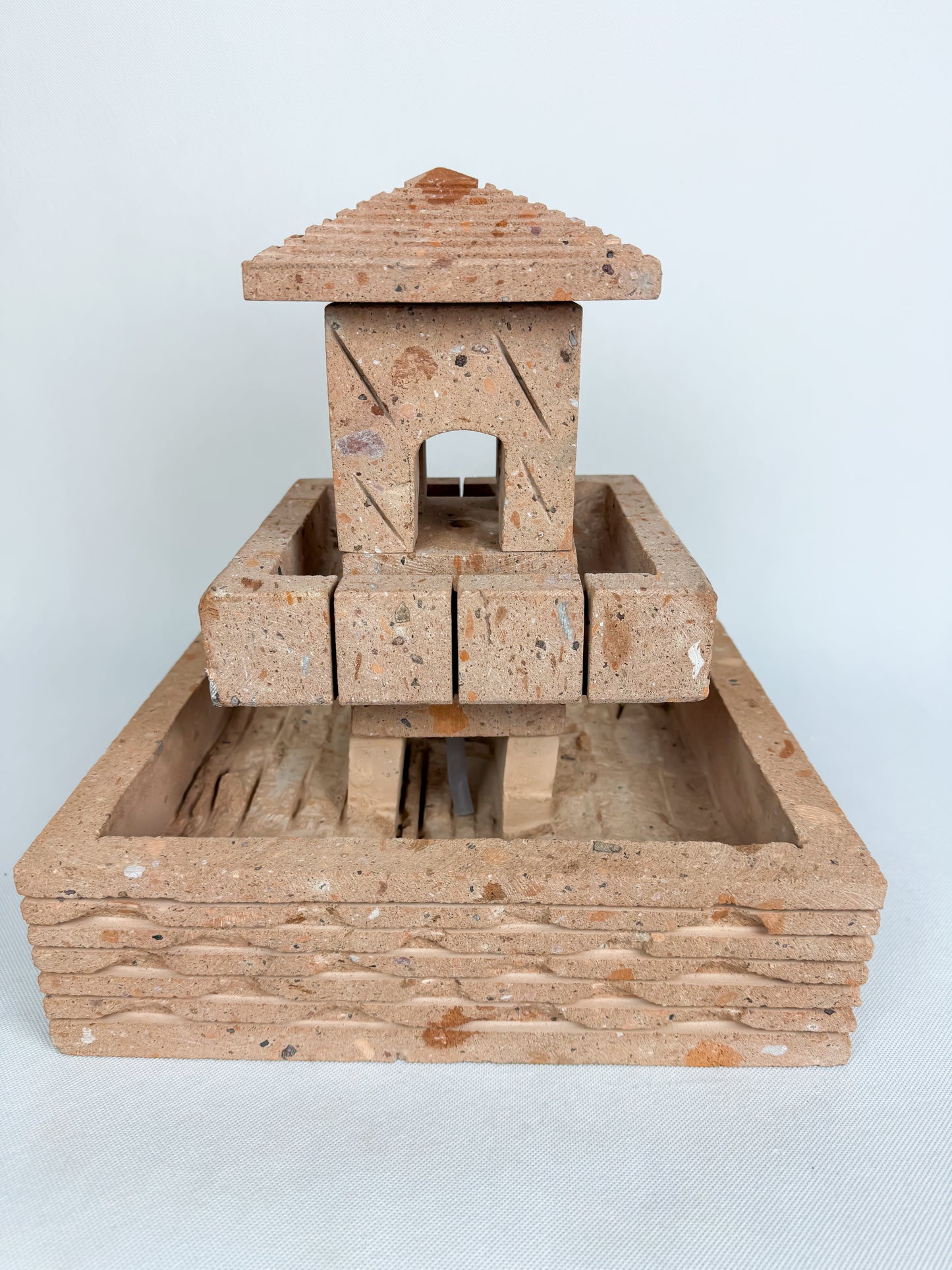 Sandstone Tier Fountain Casita  13"- Fuente Cantera Casita