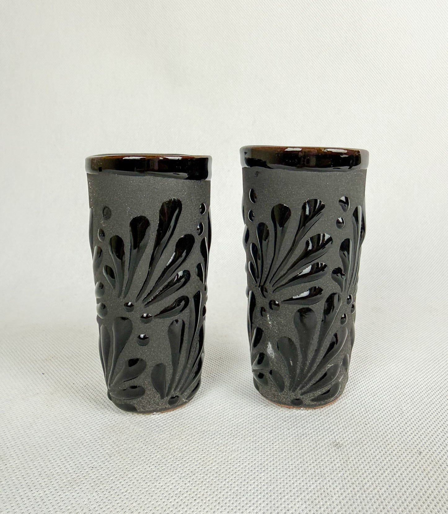 Talavera Style Black Tequila Shot Glass 4Pc - Set Tequileros
