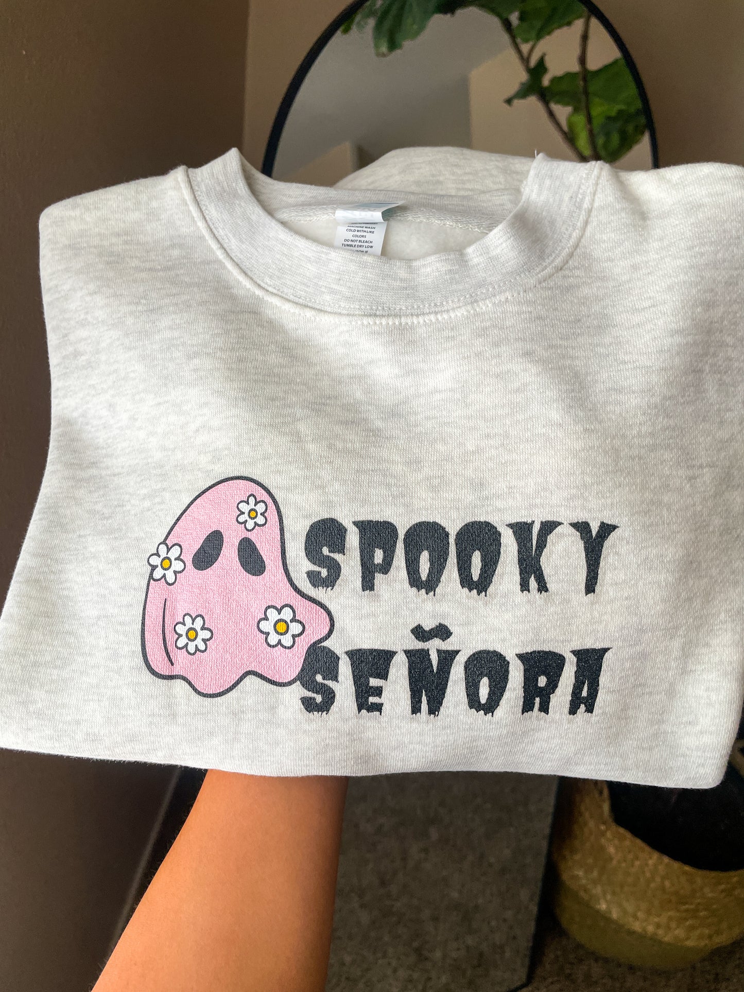 Spooky Senora Senora Era Halloween Womens Halloween Hoodie