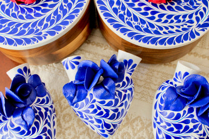 Clay Blue White Heart Wall Planter - Macetita Corazon Pared