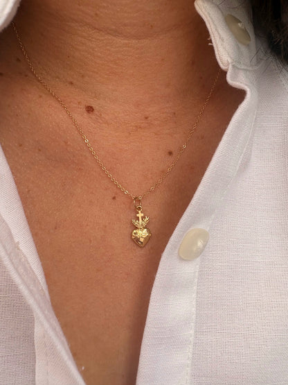 14K Gold Corazon Sagrado Necklace - Collar Corazon 14k Oro