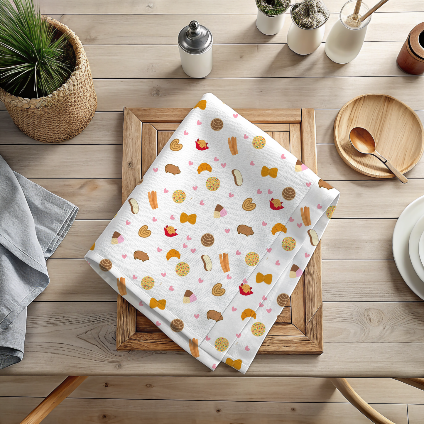 Pan dulce kitchen towel. Set of 2 kitchen towels for Latin kitchen decor with Mexican and Latin sweat bread