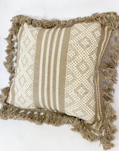 Load image into Gallery viewer, Oaxaca Handwoven Pillow Cover 18 x 18 in
