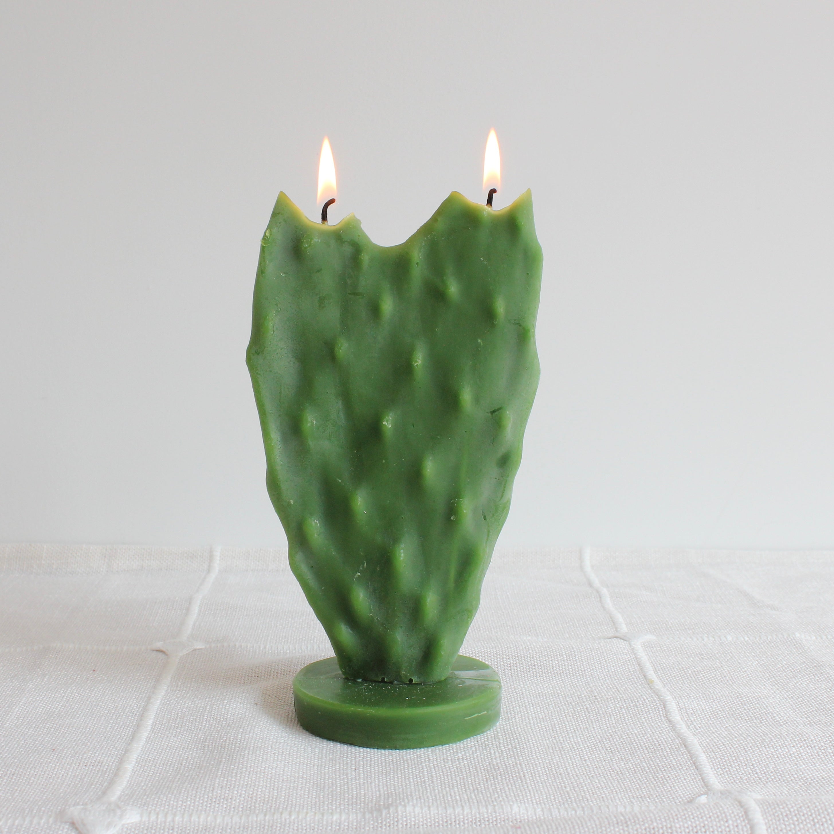 Heart Nopal Beeswax Candle – TheMexHub