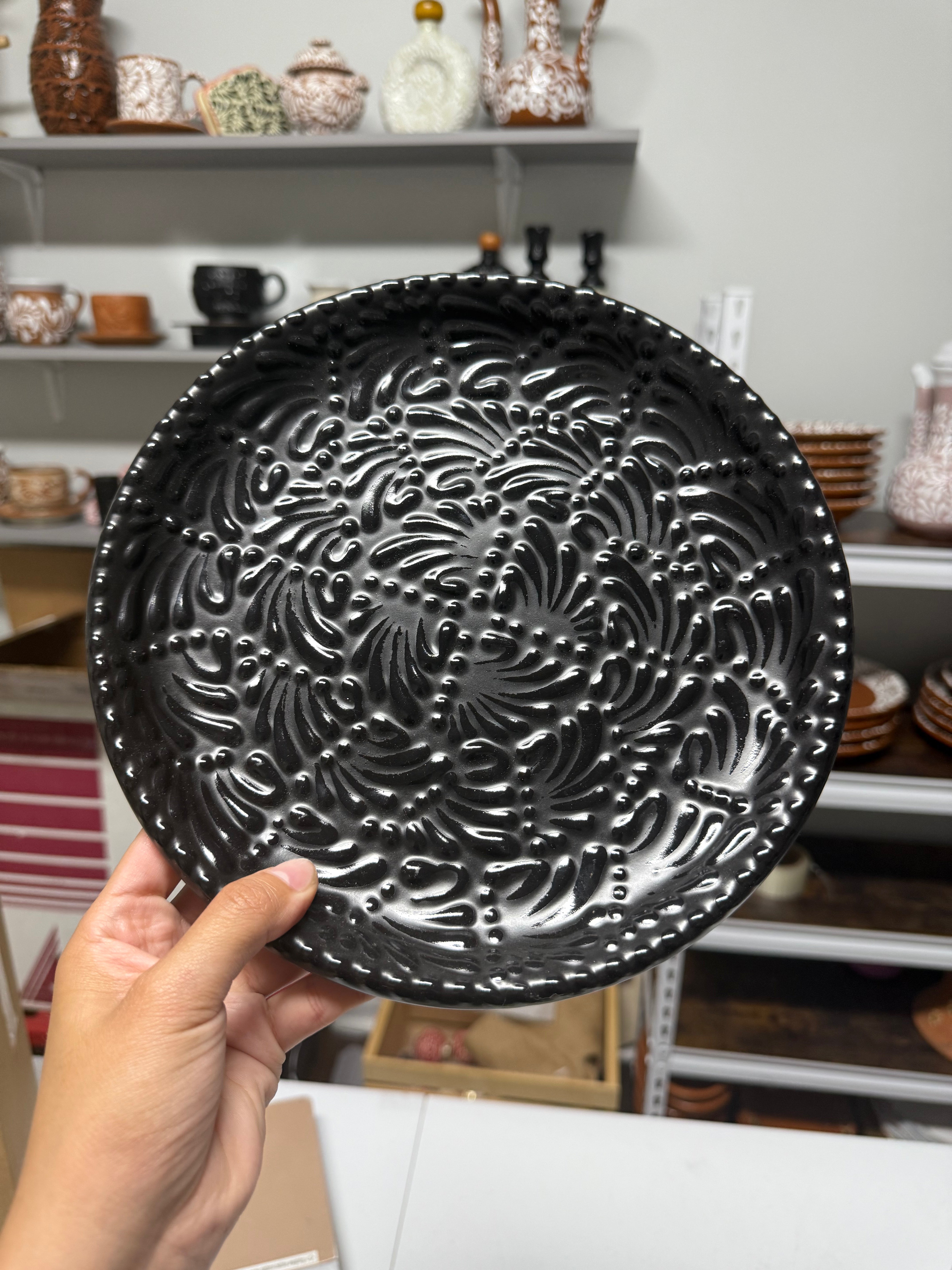 Talavera Dinner Plate 10” Black - Plato Negro – TheMexHub