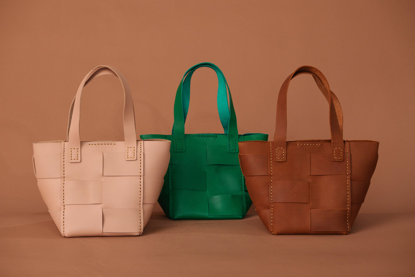CARMEN BASKET BAG // CAMEL