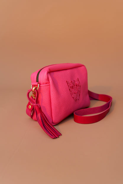JAGUAR LUCIA CROSSBODY// HOT PINK