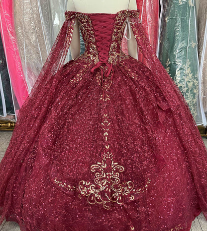(LIVE 15 ) 15 ball gown mesh sleeves removeable