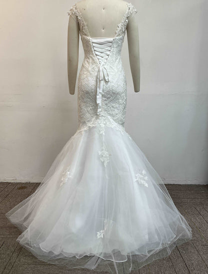 (LIVE 50)Fashionable minimalist handmade embroidered lace wedding dress.