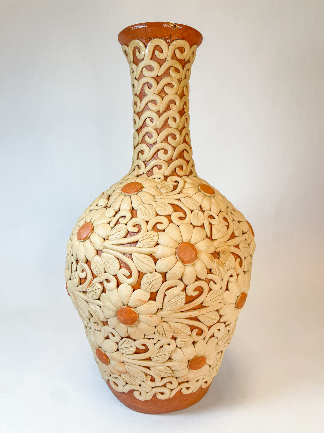 Oaxaca Large Clay Vase DISCOUNTED Florero Bordado En Barro
