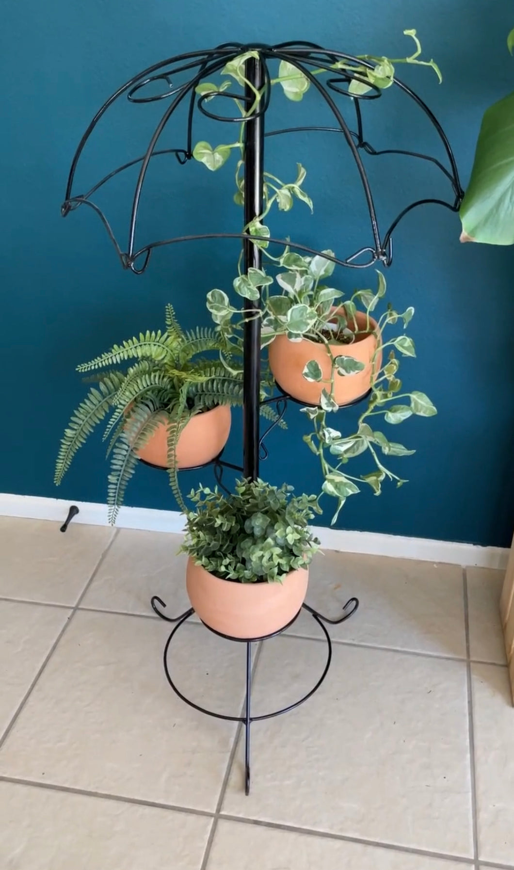 Metal Umbrella 43 Inches Plant Stand With Terracotta Planters