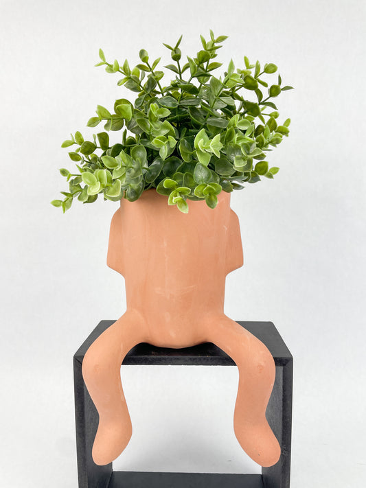 Terracotta Sitting Planter With Dangling Legs Plant Pot With Legs Sitting Pot Maceta Piesitos